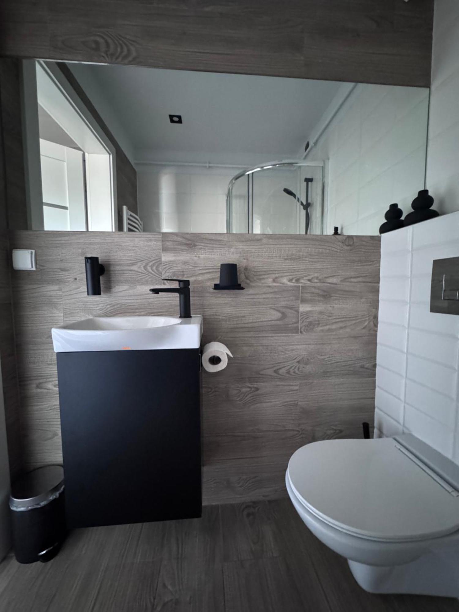 Apartamenty Centrum Kostrzyn nad Odra Ngoại thất bức ảnh